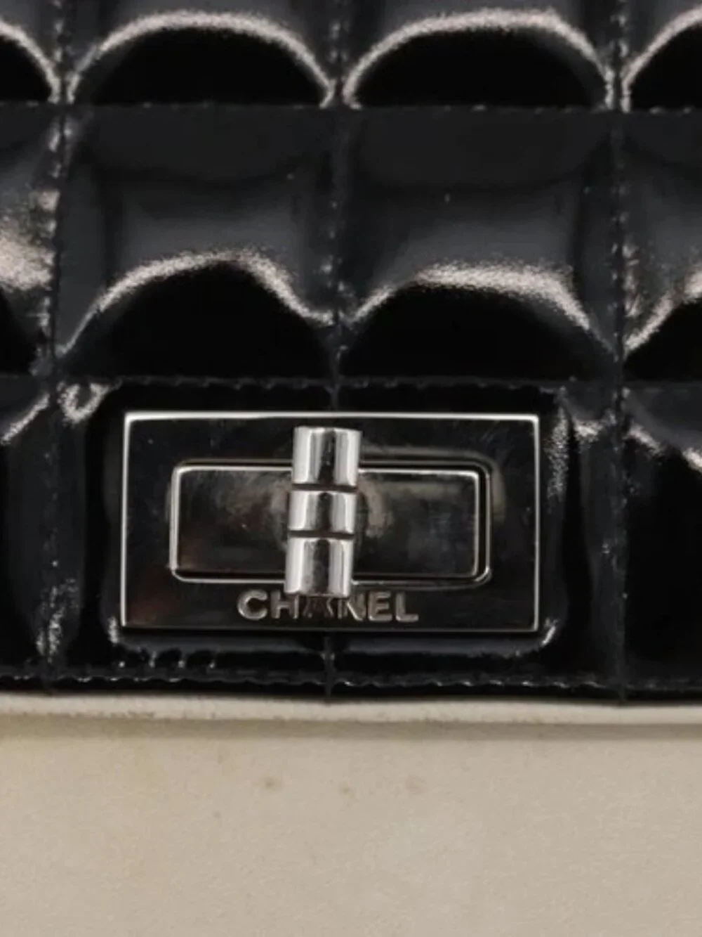 CHANEL brand	chanel color	white